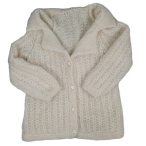 VINTAGE | hand made crochet knit button up fuzzy grandma cardigan